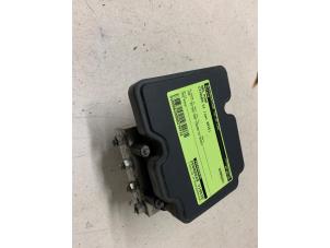 Gebruikte ABS Pomp Citroen C1 1.0 Vti 68 12V Prijs € 75,00 Margeregeling aangeboden door Autodemontage van de Laar