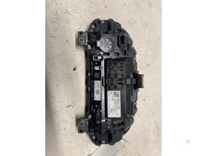 Gebruikte Kilometerteller KM Audi Q3 (F3B) 1.5 35 TFSI 16V Prijs € 600,00 Margeregeling aangeboden door Autodemontage van de Laar