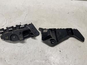 Gebruikte Bumpersteun links-achter Audi A1 Sportback (GBA) 1.0 25 TFSI 12V Prijs € 30,00 Margeregeling aangeboden door Autodemontage van de Laar