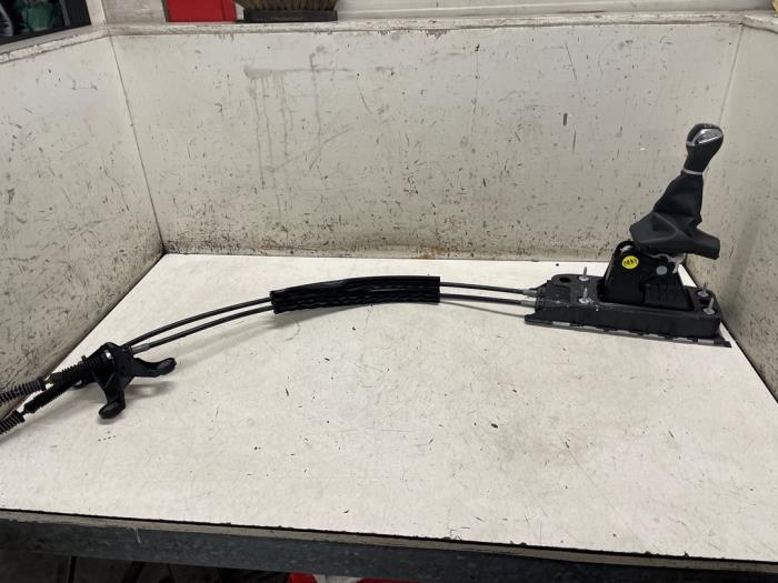 Gebruikte Schakelkabel Versnellingsbak Audi A1 Sportback (GBA) 1.0 25 TFSI 12V Prijs € 125,00 Margeregeling aangeboden door Autodemontage van de Laar