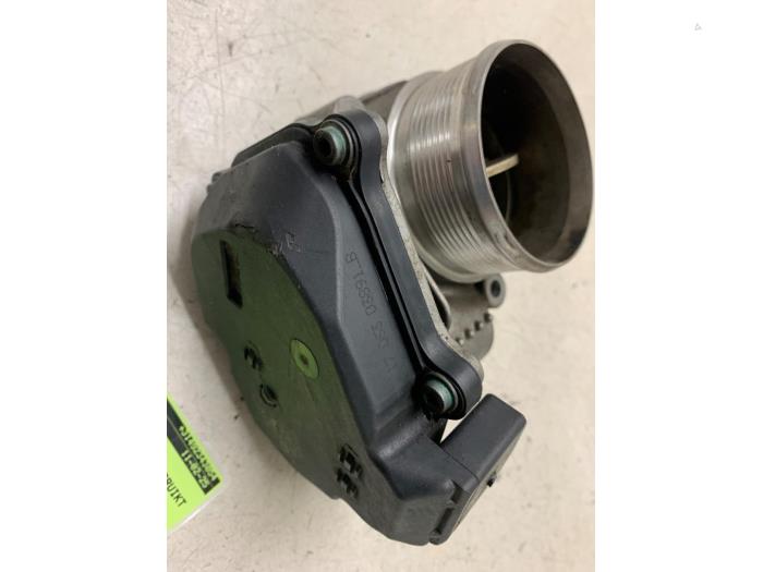 Gebruikte Gasklephuis Audi A4 Avant (B9) 3.0 TDI V6 24V Quattro Prijs € 50,00 Margeregeling aangeboden door Autodemontage van de Laar