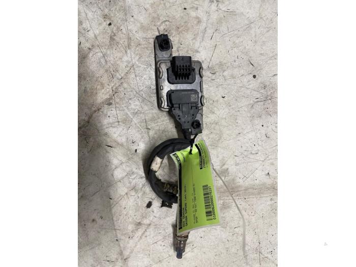 Nox sensor van een Skoda Superb Combi (3V5) 2.0 TDI 2019