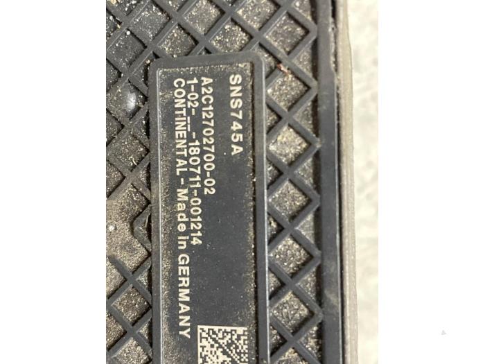 Nox sensor van een Skoda Superb Combi (3V5) 2.0 TDI 2019