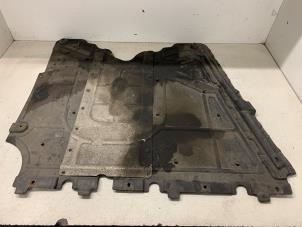 Gebruikte Motor Beschermplaat Opel Combo 1.6 CDTI 16V Prijs € 50,00 Margeregeling aangeboden door Autodemontage van de Laar