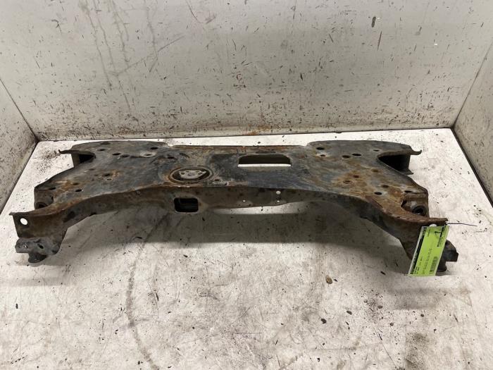 Gebruikte Subframe Volkswagen Caddy IV 1.4 TGI BlueMotion Prijs € 150,00 Margeregeling aangeboden door Autodemontage van de Laar