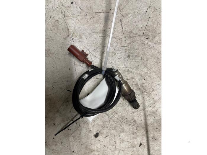 Lambda Sonde van een Volkswagen Caddy IV 1.0 TSI 12V 2019