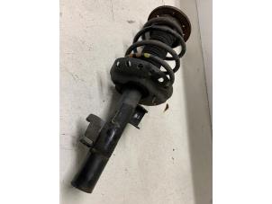 Gebruikte Schokdemperpoot links-voor Ford Mondeo IV Wagon 1.6 EcoBoost 16V Prijs € 50,00 Margeregeling aangeboden door Autodemontage van de Laar