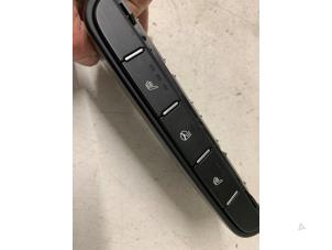 Gebruikte Stoelverwarmings Schakelaar Kia Proceed (CD) 1.0i T-GDi 12V Prijs € 35,00 Margeregeling aangeboden door Autodemontage van de Laar