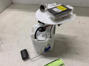 Gebruikte Benzinepomp Kia Proceed (CD) 1.0i T-GDi 12V Prijs € 80,00 Margeregeling aangeboden door Autodemontage van de Laar
