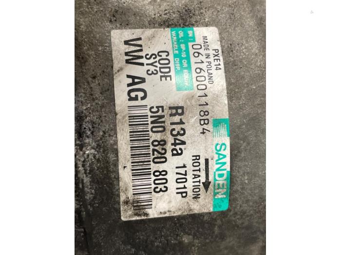 Gebruikte Aircopomp Volkswagen Passat Variant (3C5) 2.0 TDI 16V Bluemotion Prijs € 70,00 Margeregeling aangeboden door Autodemontage van de Laar