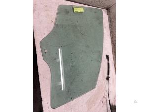 Gebruikte Deurruit 2Deurs rechts Ford Transit Courier 1.5 TDCi 75 Prijs € 60,00 Margeregeling aangeboden door Autodemontage van de Laar