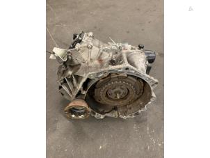 Gebruikte Automaatbak Volkswagen Golf VII (AUA) 1.0 TSI 12V Prijs € 1.250,00 Margeregeling aangeboden door Autodemontage van de Laar