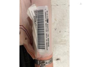 Gebruikte Airbag set + dashboard Peugeot 308 SW (L4/L9/LC/LJ/LR) 1.2 12V e-THP PureTech 130 Prijs € 1.250,00 Margeregeling aangeboden door Autodemontage van de Laar