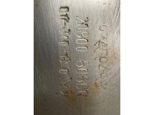 Gebruikte Roetfilter Renault Trafic (1FL/2FL/3FL/4FL) 1.6 dCi 95 Prijs € 600,00 Margeregeling aangeboden door Autodemontage van de Laar