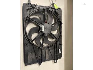 Gebruikte Koelvin Motor Peugeot 308 SW (L4/L9/LC/LJ/LR) 1.2 12V e-THP PureTech 130 Prijs € 125,00 Margeregeling aangeboden door Autodemontage van de Laar