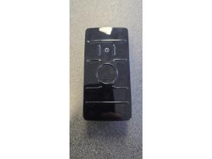 Gebruikte Schakelaar Audi E-tron (GEN) Prijs € 60,50 Inclusief btw aangeboden door Autodemontage van de Laar