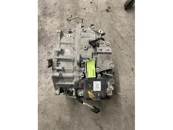 Gebruikte Automaatbak Opel Crossland (X) 1.2 Turbo 12V Prijs € 1.100,00 Margeregeling aangeboden door Autodemontage van de Laar