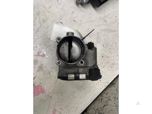 Gebruikte Gasklephuis Volvo V60 I (FW/GW) 2.4 D5 20V Prijs € 40,00 Margeregeling aangeboden door Autodemontage van de Laar