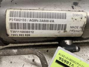 Gebruikte Stuurhuis Bekrachtigd Volvo V60 I (FW/GW) 2.4 D5 20V Prijs € 225,00 Margeregeling aangeboden door Autodemontage van de Laar