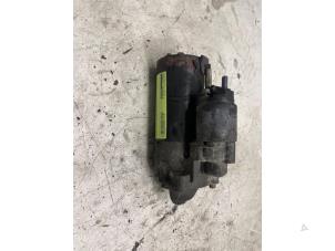 Gebruikte Startmotor Volvo V60 I (FW/GW) 2.4 D5 20V Prijs € 50,00 Margeregeling aangeboden door Autodemontage van de Laar