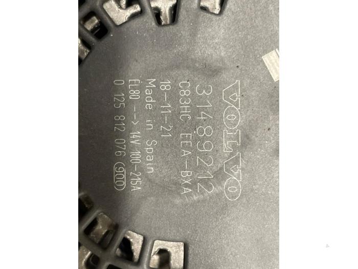 Dynamo van een Volvo V40 Cross Country (MZ) 1.5 T3 16V Geartronic 2019