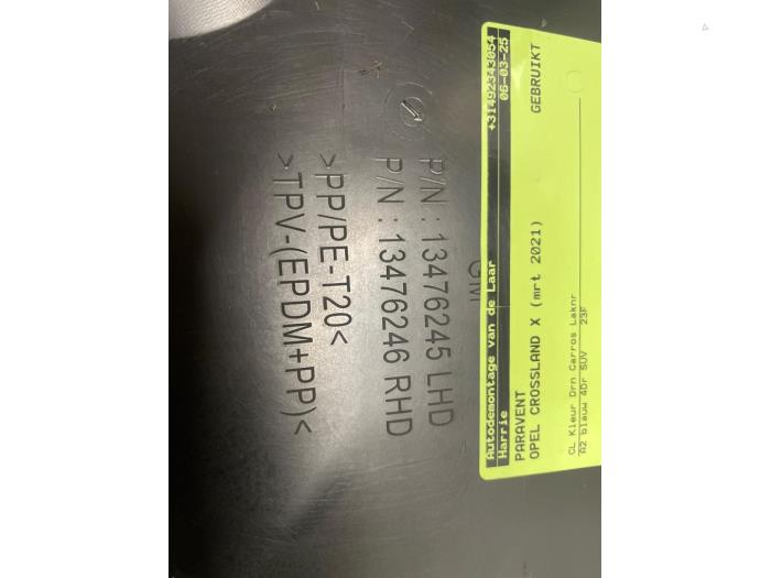 Gebruikte Paravan Opel Crossland (X) 1.2 Turbo 12V Prijs € 50,00 Margeregeling aangeboden door Autodemontage van de Laar