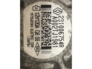 Gebruikte Alternator Renault Clio IV (5R) 1.6 Turbo 16V RS 200 EDC Prijs € 120,00 Margeregeling aangeboden door Autodemontage van de Laar