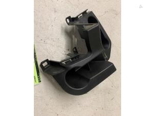 Gebruikte Bumpersteun links-achter Opel Mokka 1.2 Turbo 12V Prijs € 25,00 Margeregeling aangeboden door Autodemontage van de Laar