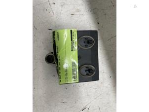 Gebruikte Centrale Deurvergrendelings Module Volkswagen Golf Sportsvan (AUVS) 1.6 TDI BlueMotion 16V Prijs € 30,00 Margeregeling aangeboden door Autodemontage van de Laar