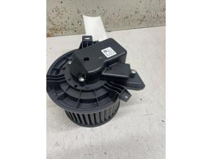 Gebruikte Chaufage Ventilatiemotor Tesla Model 3 Long Range AWD 75 kWh Prijs € 60,50 Inclusief btw aangeboden door Autodemontage van de Laar