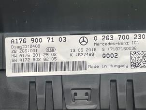 Gebruikte Kilometerteller KM Mercedes A (W176) 1.6 A-180 16V Prijs € 200,00 Margeregeling aangeboden door Autodemontage van de Laar