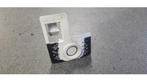 Gebruikte PDC Sensor Opel Corsa Prijs € 25,00 Margeregeling aangeboden door Autodemontage van de Laar