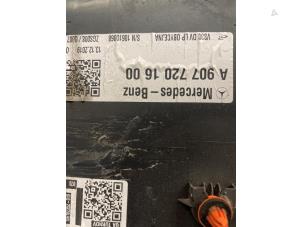 Gebruikte Deurbekleding 2Deurs links Mercedes Sprinter 3,5t (907.6/910.6) 316 CDI 2.1 D RWD Prijs € 75,00 Margeregeling aangeboden door Autodemontage van de Laar