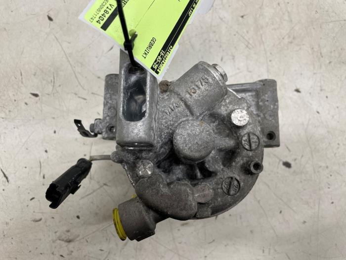 Gebruikte Aircopomp Toyota Aygo (B40) 1.0 12V VVT-i Prijs € 75,00 Margeregeling aangeboden door Autodemontage van de Laar
