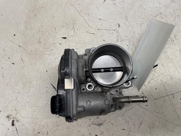 Gebruikte Gasklephuis Toyota Aygo (B40) 1.0 12V VVT-i Prijs € 30,00 Margeregeling aangeboden door Autodemontage van de Laar