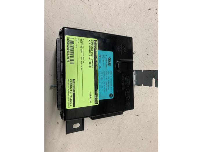Computer Body Control van een Kia Stonic (YB) 1.0i T-GDi 12V 2018