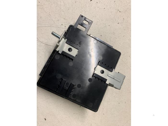 Computer Body Control van een Kia Stonic (YB) 1.0i T-GDi 12V 2018