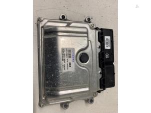 Gebruikte Computer Motormanagement Kia Stonic (YB) 1.0i T-GDi 12V Prijs € 150,00 Margeregeling aangeboden door Autodemontage van de Laar