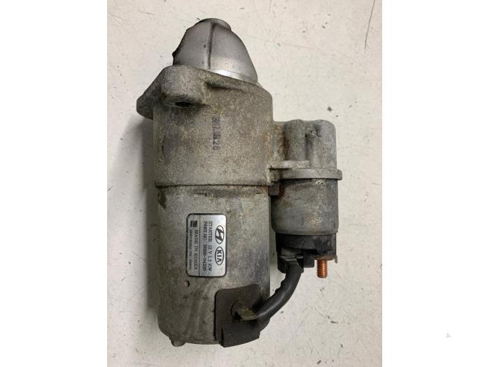 Gebruikte Startmotor Kia Stonic (YB) 1.0i T-GDi 12V Prijs € 75,00 Margeregeling aangeboden door Autodemontage van de Laar
