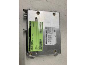Gebruikte Telefoon Module Mercedes C (W203) 1.8 C-200K 16V Prijs € 25,00 Margeregeling aangeboden door Autodemontage van de Laar