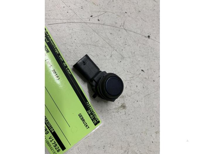 PDC Sensor van een BMW 3 serie (F30) 330e 2018