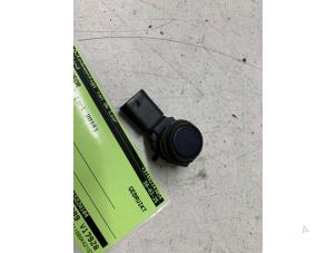 Gebruikte PDC Sensor BMW 3 serie (F30) 330e Prijs € 25,00 Margeregeling aangeboden door Autodemontage van de Laar