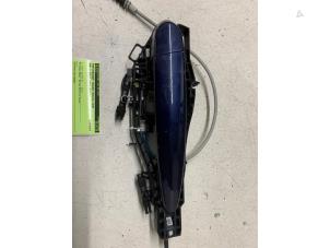 Gebruikte Deurgreep 4Deurs rechts-voor BMW 3 serie (F30) 330e Prijs € 50,00 Margeregeling aangeboden door Autodemontage van de Laar