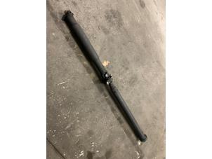 Cardanas van een BMW 3 serie (F30) 330e 2018