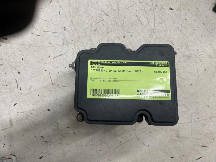 Gebruikte ABS Pomp Mitsubishi Space Star (A0) 1.0 12V Prijs € 75,00 Margeregeling aangeboden door Autodemontage van de Laar