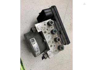 Gebruikte ABS Pomp Ford Ka+ 1.2 Ti-VCT Prijs € 200,00 Margeregeling aangeboden door Autodemontage van de Laar