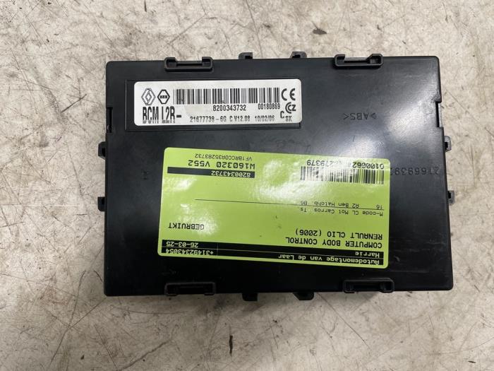 Gebruikte Bodycontrol Module Renault Clio III (BR/CR) 2.0 16V Prijs € 50,00 Margeregeling aangeboden door Autodemontage van de Laar