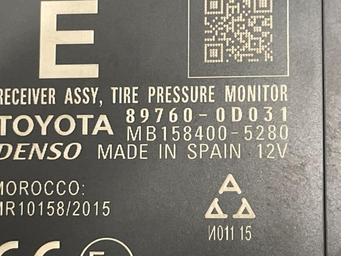 Bandenspanning module van een Toyota Yaris III (P13) 1.33 16V Dual VVT-I 2015