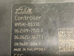 Gebruikte ABS Pomp Toyota Yaris III (P13) 1.33 16V Dual VVT-I Prijs € 75,00 Margeregeling aangeboden door Autodemontage van de Laar