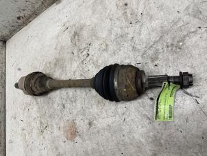 Gebruikte Aandrijfas links-voor Renault Trafic (1FL/2FL/3FL/4FL) 1.6 dCi 95 Prijs € 90,00 Margeregeling aangeboden door Autodemontage van de Laar